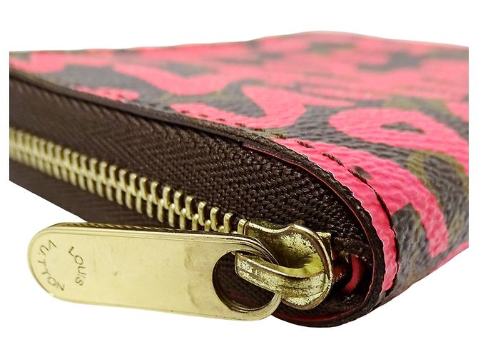 Monedero Monogram Graffiti Louis Vuitton Castaño Rosa Fucsia Monograma - vista 8