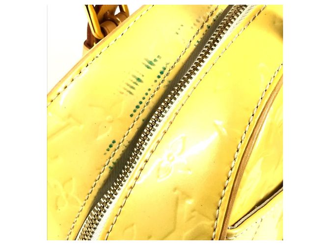 Borsa a spalla Summit Drive in Monogram Vernis di Louis Vuitton Bianco - vista 10