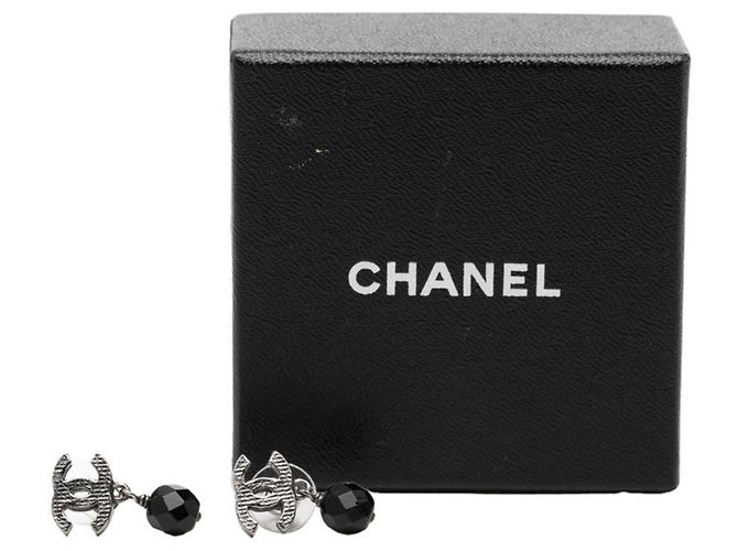 Boucles d'oreilles Coco Mark de Chanel Noir Argenté - vue 4