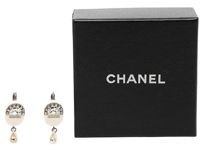 Chanel Logo Ohrstecker Silber Weiß - Ansicht 4