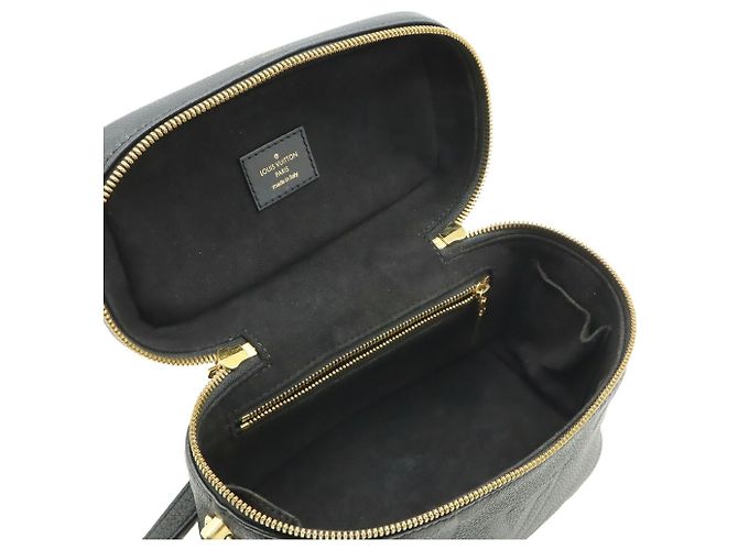 Borsa Vanity PM in Monogram Empreinte di Louis Vuitton Nero - vista 8