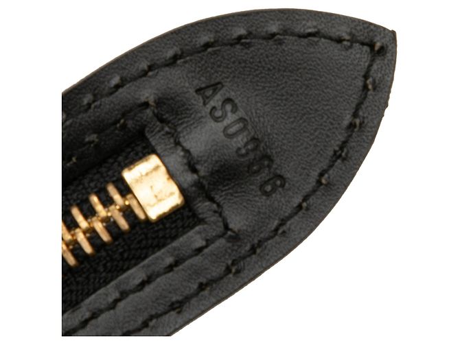 Louis Vuitton Saint Jacques GM in Epi Nero con Tracolla Lunga - vista 6