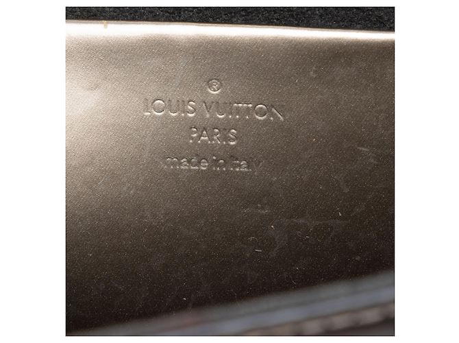 Louis Vuitton Wynwood in Vernis Monogram Grigio Marrone Grigio antracite - vista 5