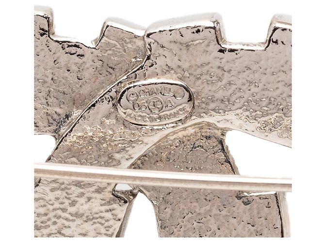 Broche Baguette en Laiton Strass CC Argent de Chanel Argenté - vue 3