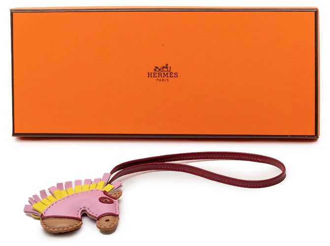 Charm per borsa Geegee Camail in pelle di agnello Milo rosa di Hermès Bordò - vista 5