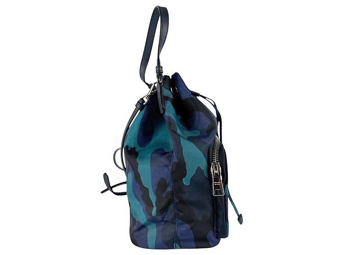 Bolso Prada Negro Azul Marino Cuero Nylon - vista 2