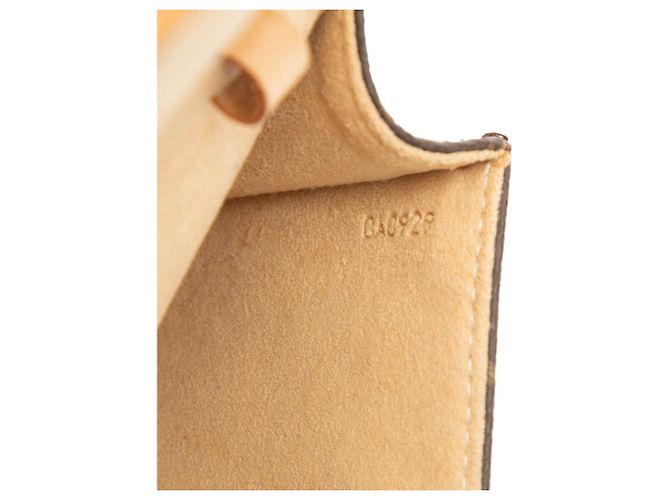 Borsa a Spalla Pochette Twin PM Monogramma Louis Vuitton Marrone - vista 6