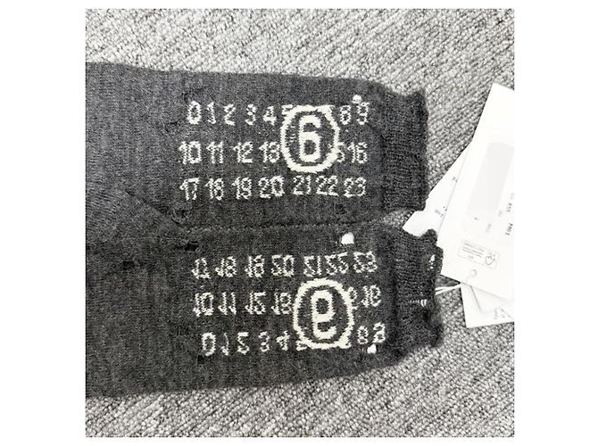 Maison Martin Margiela Luvas de Lã com Logo Número Cinza Escuro - vista 2