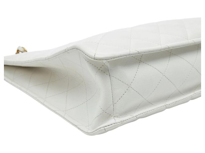 Chanel Coco Mark Matelassé Kettentasche Weiß - Ansicht 5
