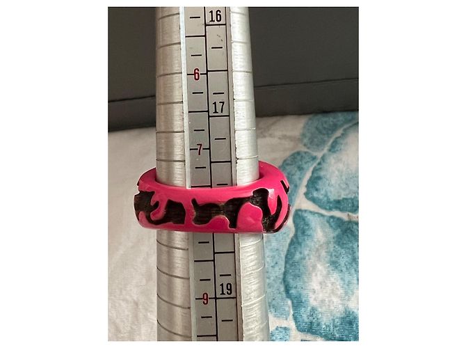 Louis Vuitton Ring aus rosa Harz Größe 56 Pink - Ansicht 8