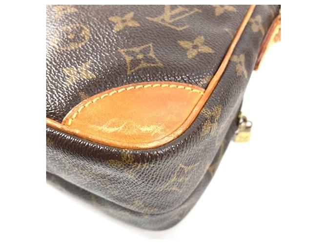 Borsa Amazon Monogram Louis Vuitton Marrone - vista 8