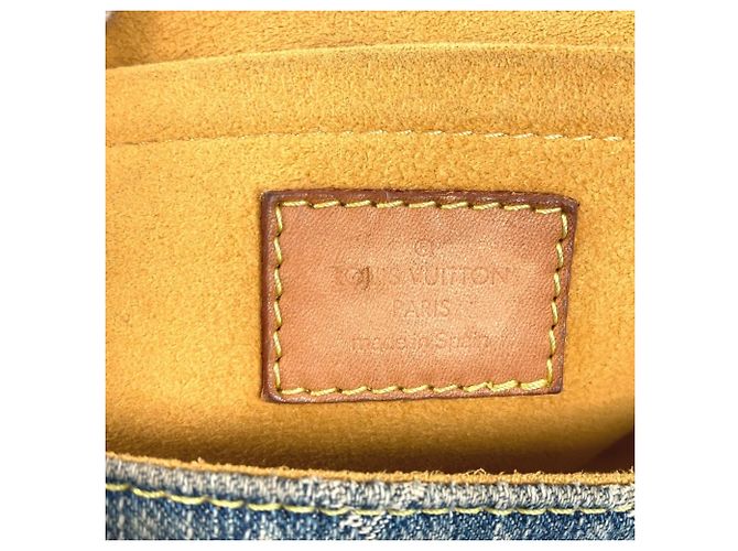 Sac à main mini Pleaty en denim Monogram Louis Vuitton Bleu - vue 11