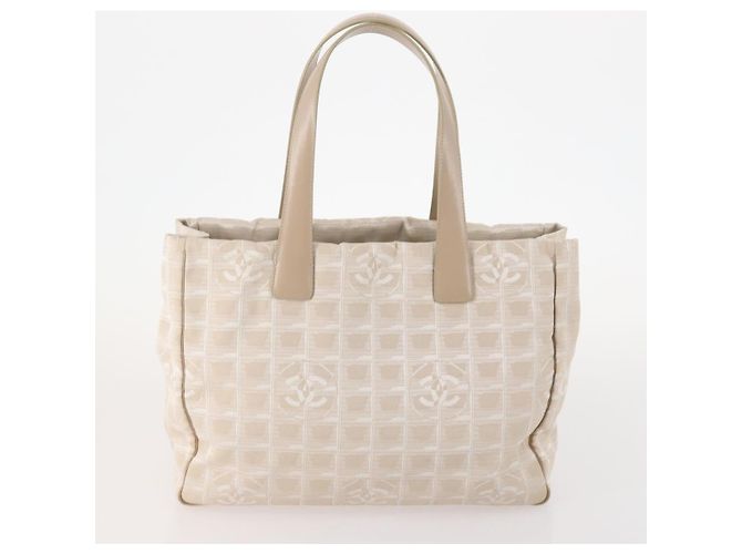 CHANEL Nuova linea da viaggio Borsa Tote in Nylon 5 Set Beige Nero CC Auth 174969 - vista 3