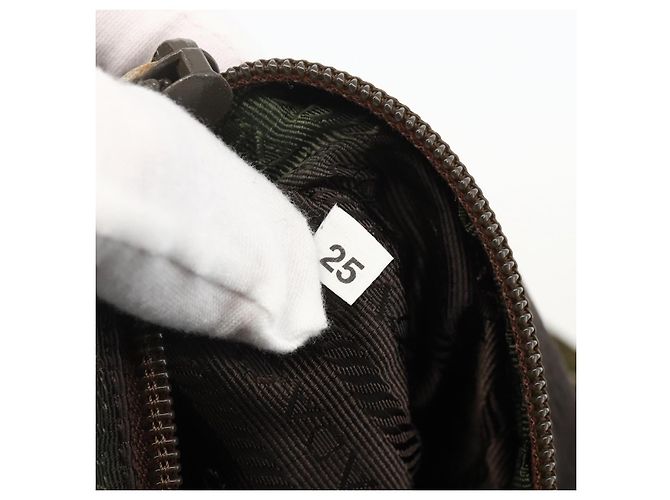 PRADA Tote Bag aus Nylon Khaki Silber authentisch 175345 - Ansicht 12