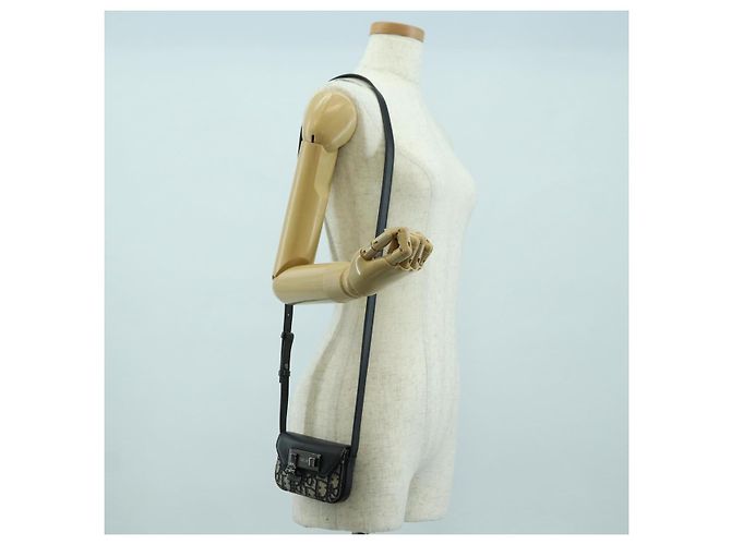 Borsa a Spalla in Tela Trotter Dior Lock Christian Dior Navy Argento Auth 175822M - vista 24