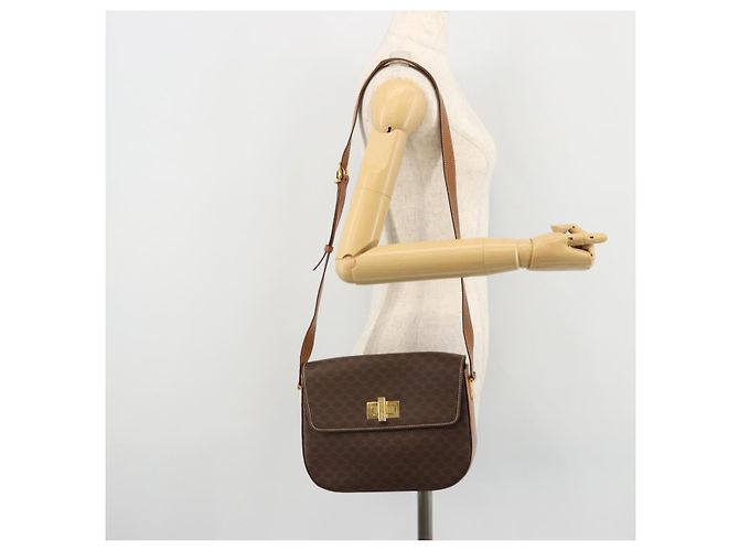 Céline Borsa a Spalla in Tela Macadam CELINE in Pelle PVC Marrone Oro Auth YKZ1298 D'oro - vista 24