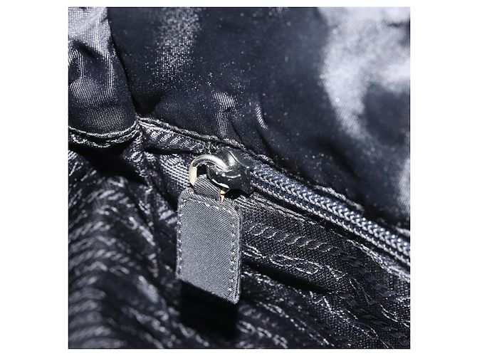 PRADA Borsa a mano in nylon nero argento Auth 175323 - vista 20