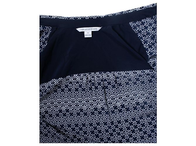 Autre Marque Diane von Furstenberg, Hemdblusenkleid mit Wickelgürtel Weiß Blau - Ansicht 9