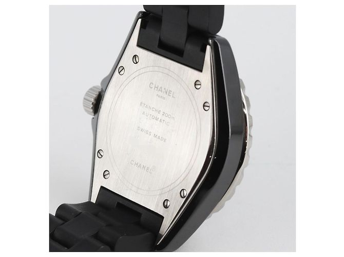 Chanel J12 38mm H0684 Ceramic Automatic Watch - view 6