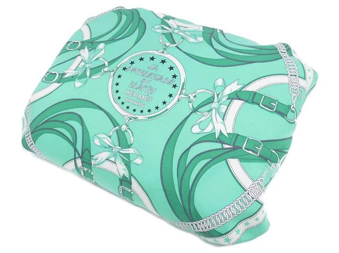 Silk In Hermès LA PROMENADE DU MAIN BANDANA Borsa Valusois Verde chiaro - vista 2