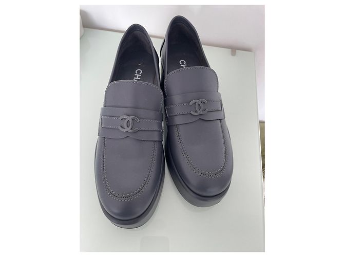 Mocassini Chanel Pelle Blu Scuro 40 - vista 3
