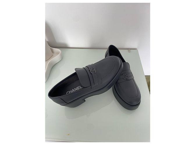 Mocassini Chanel Pelle Blu Scuro 40 - vista 4