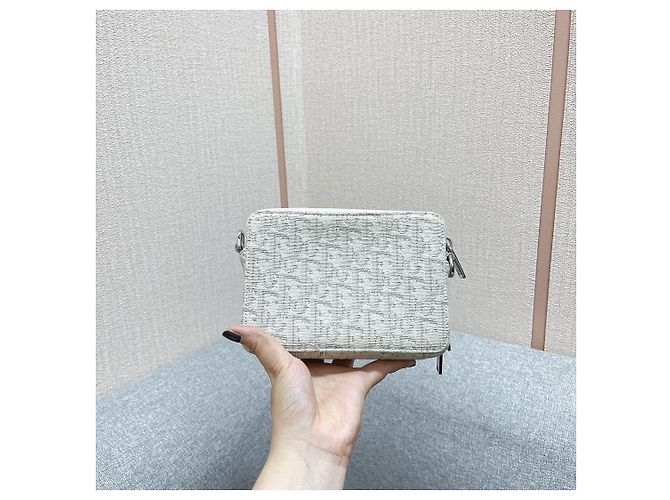 Borsa a tracolla Dior in tela bianca con stampa di lettere Bianco - vista 3
