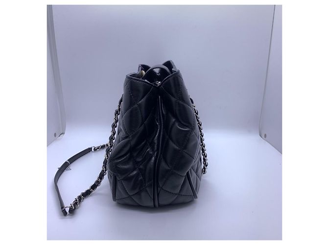 Borsa Tote Chanel in pelle di pecora nera Nero - vista 2
