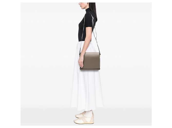 Louis Vuitton Marrone Taiga Roman PM Marrone chiaro - vista 7