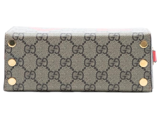 Gucci Mini GG Supreme Love Trunk Bege Crossbody - vista 3