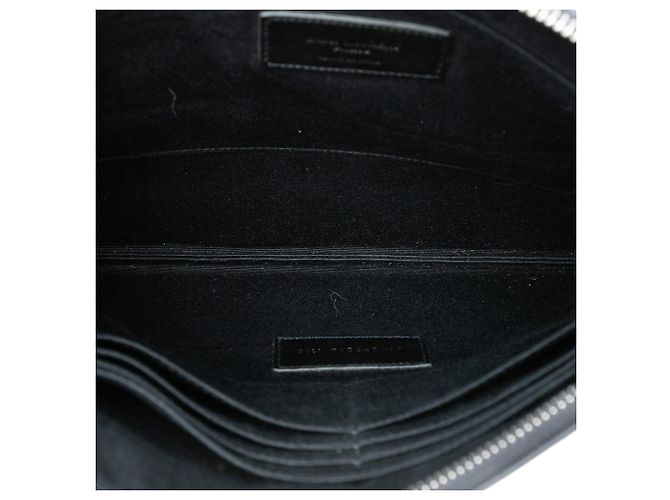 Schwarze genarbte Leder-Zip-Clutch von Saint Laurent - Ansicht 4