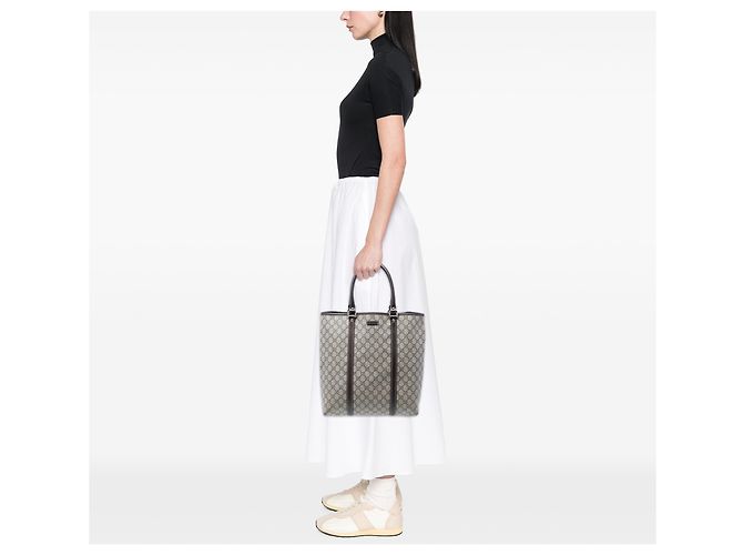 Tote Verticale Joy GG Supreme Beige di Gucci - vista 7