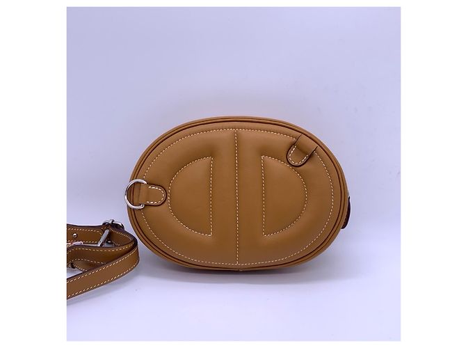 Pochette Hermès In the Loop Pig Nose Naso di Maiale Sésamo Marrone - vista 3