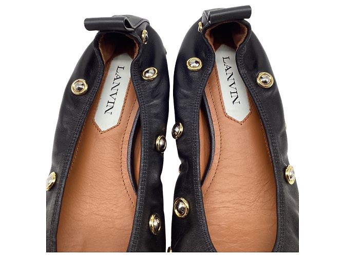 Lanvin Ballerinas mit Nieten aus schwarzem Leder - Ansicht 9