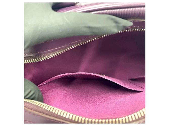Borsa a mano Bowling Montaigne PM in pelle Epi Louis Vuitton Porpora - vista 10