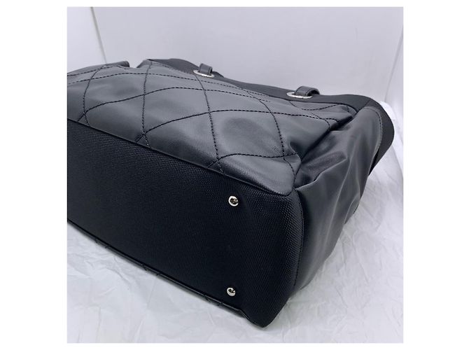 Sac Tote Chanel Noir en Tissu - vue 4