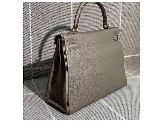 Hermès Kelly 32 Togo Leder Elefantengrau Goldene Hardware - Ansicht 4