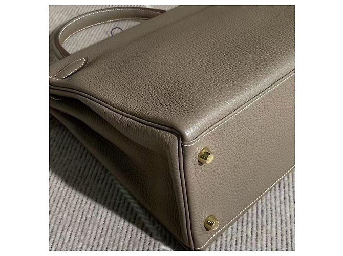 Hermès Kelly 32 Togo Leder Elefantengrau Goldene Hardware - Ansicht 8