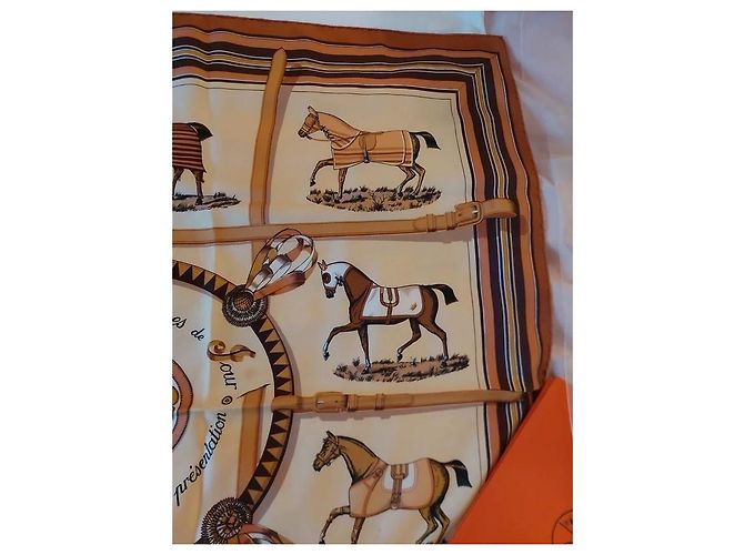Hermès Cobertores e roupas de dia para o estábulo, espera e apresentação Castanho claro - vista 11
