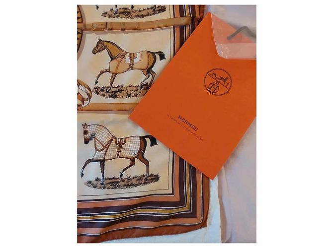 Hermès Cobertores e roupas de dia para o estábulo, espera e apresentação Castanho claro - vista 4
