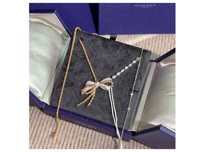 Chaumet Collana Farfalla in Diamanti Perlati Insolence Oro Rosa D'oro - vista 4