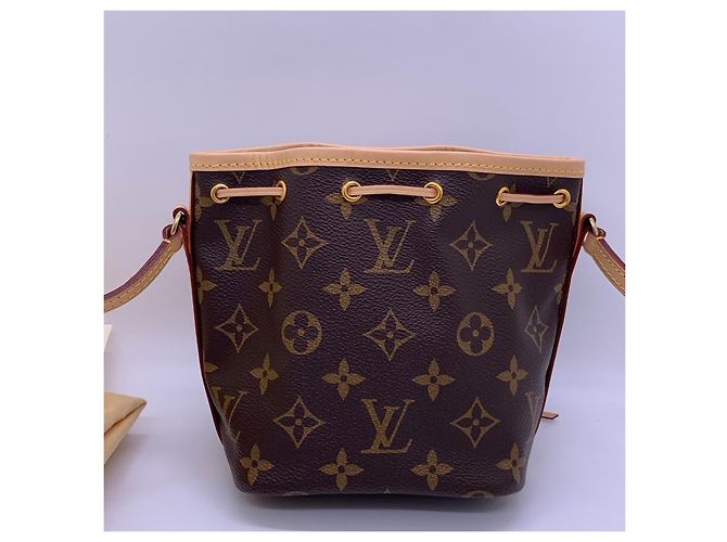 Louis Vuitton Nano Noe Borsa a Secchiello Marrone Pelle - vista 2