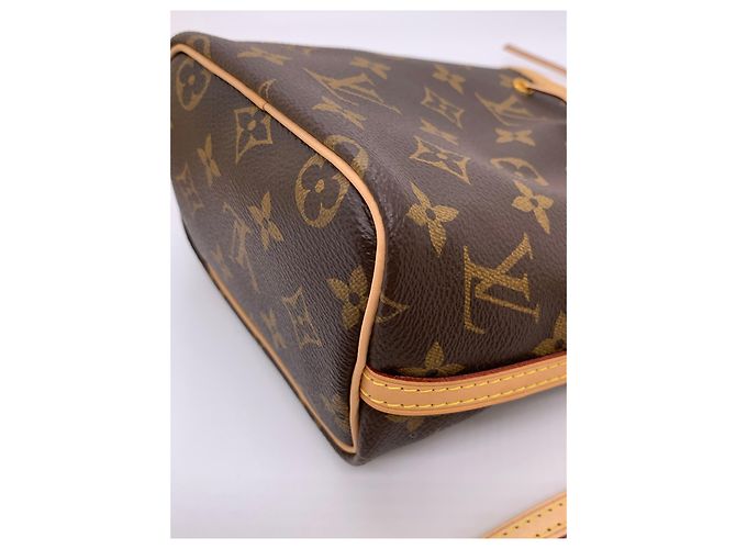Louis Vuitton Nano Noe Borsa a Secchiello Marrone Pelle - vista 5