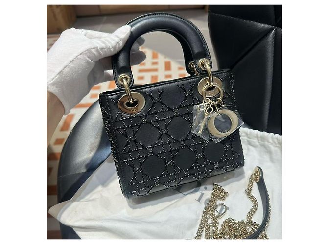 Borsa Dior Diana ricamo nero con perline - vista 2