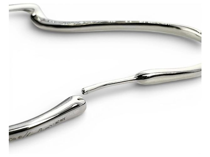 Orecchini a cerchio Open Heart di Elsa Peretti di Tiffany & Co. Argento - vista 5