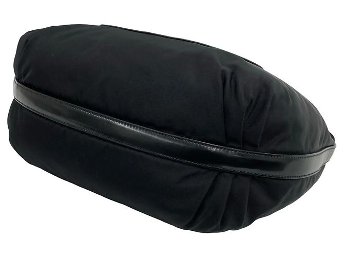 Mini borsa tote in nylon nero e pelle verniciata Prada - vista 8