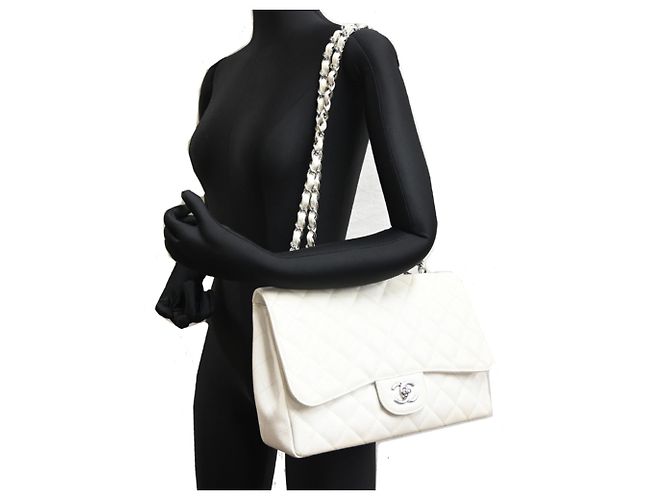Borsa a Spalla Chanel Matelassé 30 con Catena Bianco - vista 9