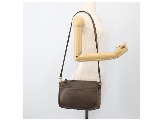 Coach Borsa a Spalla in Pelle Marrone Oro Auth 167197 D'oro - vista 22