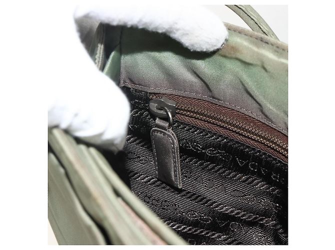 PRADA Tote Bag aus Nylon Khaki Silber authentisch 175274 - Ansicht 21