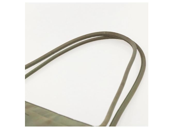PRADA Tote Bag aus Nylon Khaki Silber authentisch 175274 - Ansicht 8
